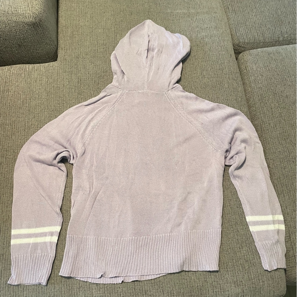 NWT HEM &THREAD lilac hoodie